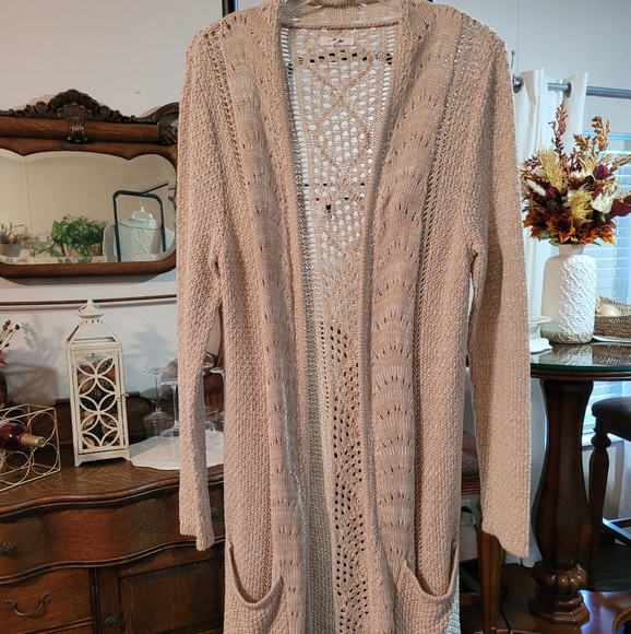 Sweaters - Long crochet cardigan